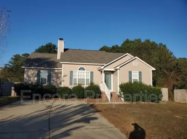 433 Haybale Ct, Fuquay Varina, NC 27526