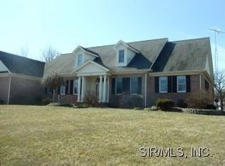 2 Jennifer Ln, Nashville, IL 62263