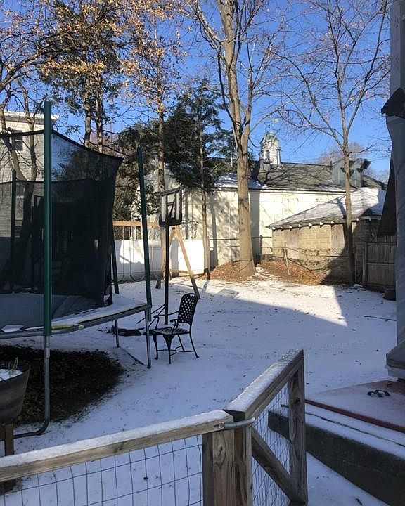 2nd image of 14 Webster St