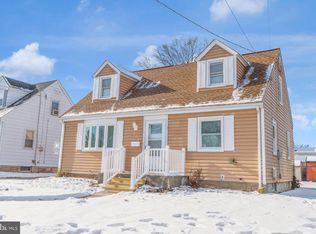 255 Regina Ave, Hamilton, NJ 08619