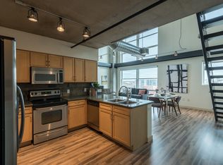 2200 Market St APT 533, Denver, CO 80205