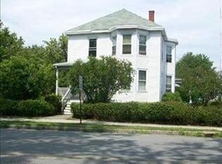 148 Veranda St, Portland, ME 04103