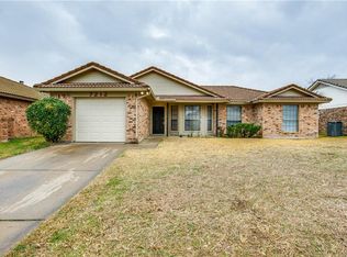 7212 Ridge Rd W, Fort Worth, TX 76133