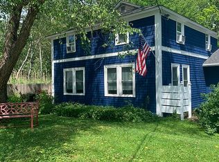 11 Wallace St, Kennebunk, ME 04043