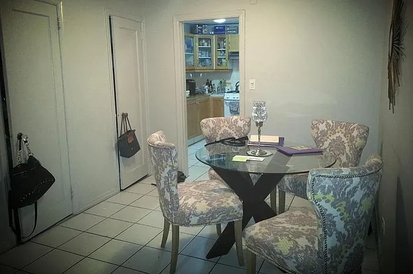 Rented by Owner | media 10