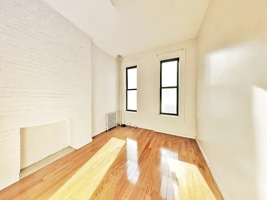 Rented by Union Square Property Management | media 7