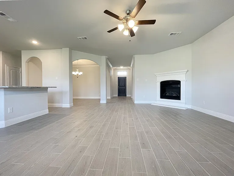 4009 Gray Wolf Dr — Photo 5