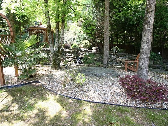 4th image of 3870 River Mansion Dr