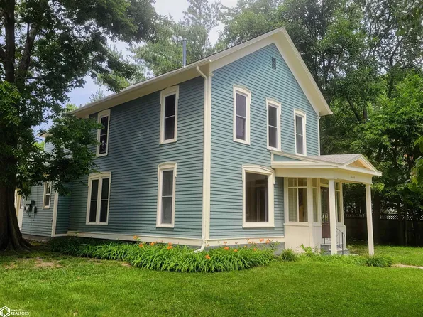 606 S 3rd St, Fairfield, IA 52556