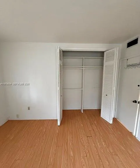 2430 NE 135th St #102 — Photo 25