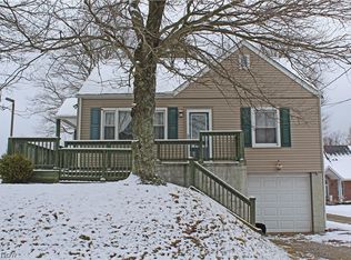 225 Greenbrier Rd, Weirton, WV 26062