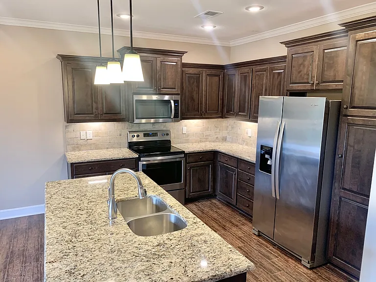 Mansions At Canyon Creek Apartments — Photo 45