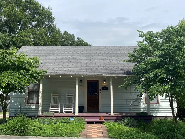 426 College St, Mooresville, NC 28115