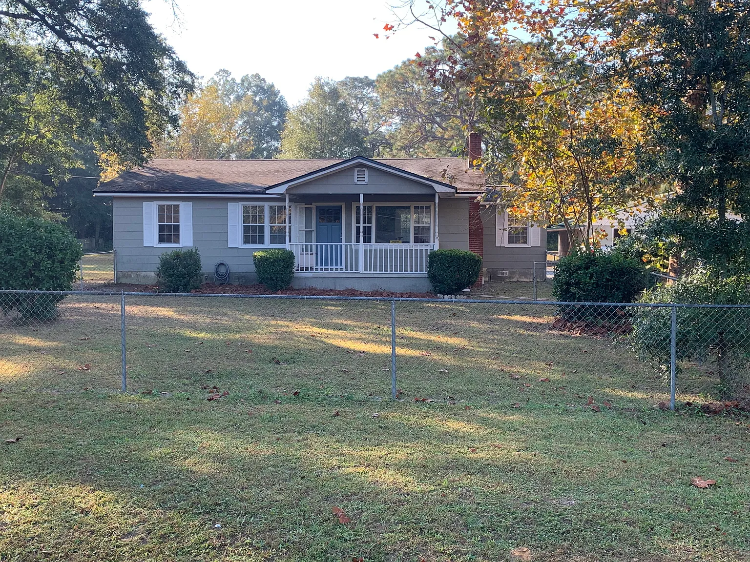 3 bed, 1153 sqft, $1,800 — Photo 1