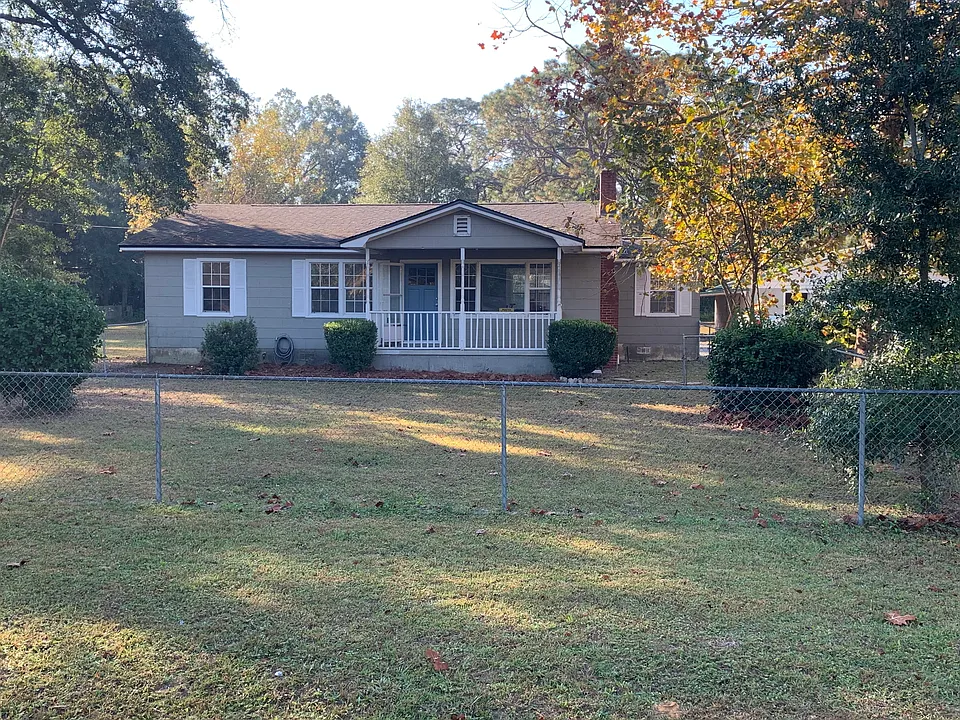 427 Crossway Rd