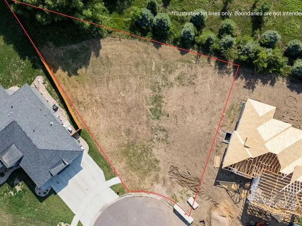 429 Blue Ox Circle Cir, Harrisburg, SD 57032
