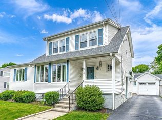 17 Cross St, Winchester, MA 01890