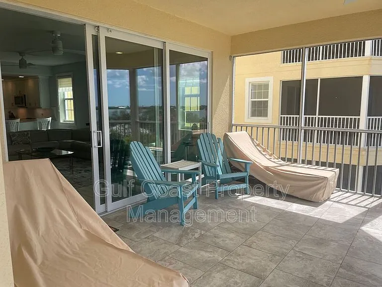 260 Hidden Bay Dr #401 — Photo 16