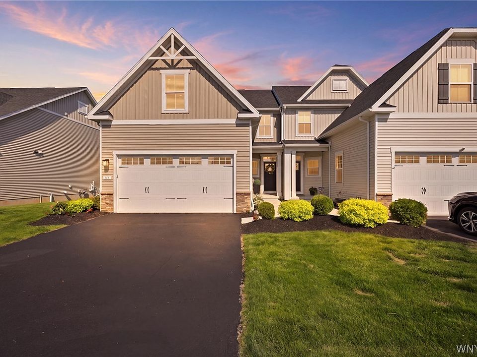1st image of 155 Sandstone Cir