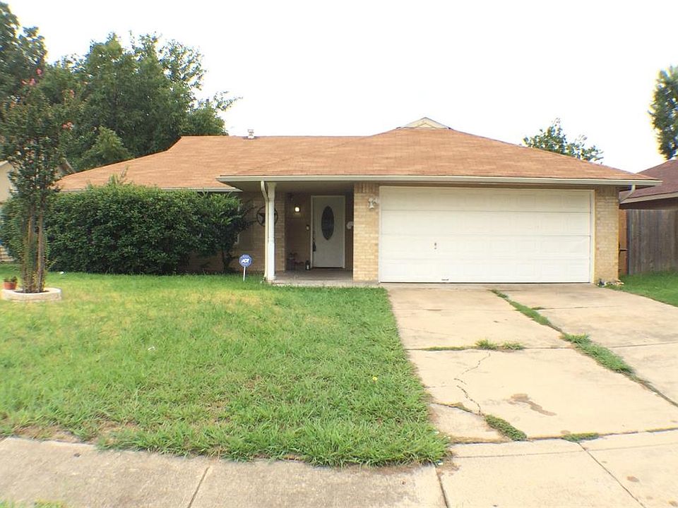 1st image of 409 W Grenoble Dr