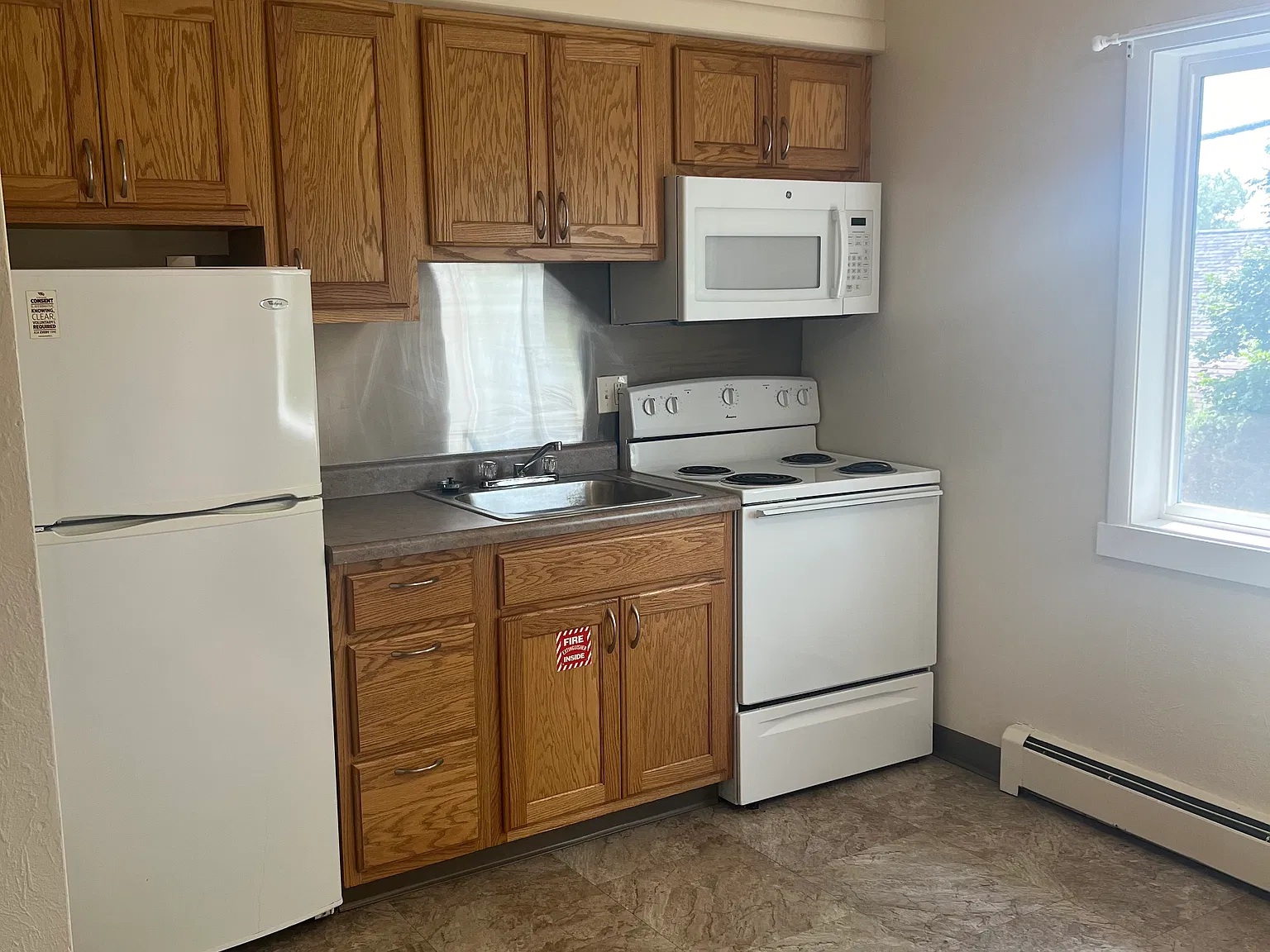 1 bed, 550 sqft, $650 — Photo 1