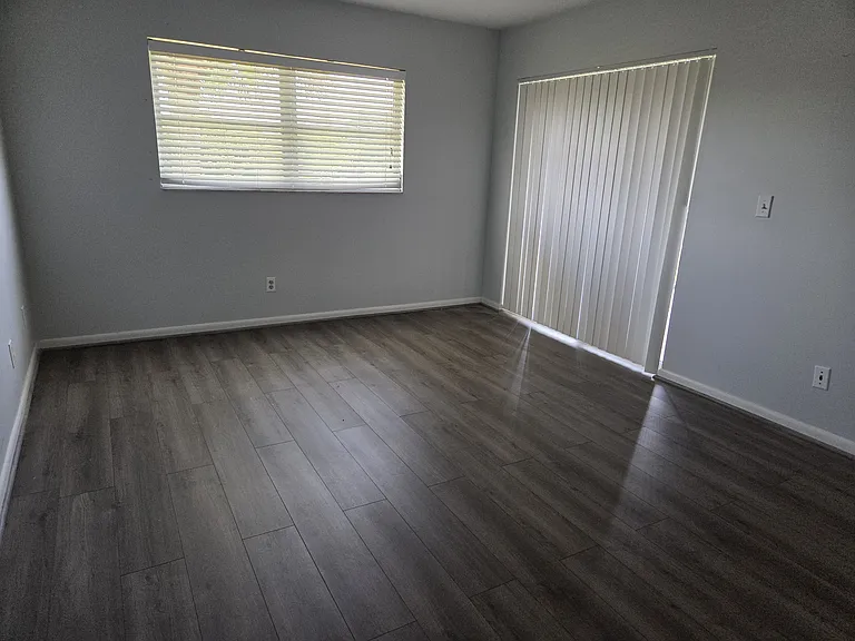 5651 Rattlesnake Hammock Rd #301C — Photo 3