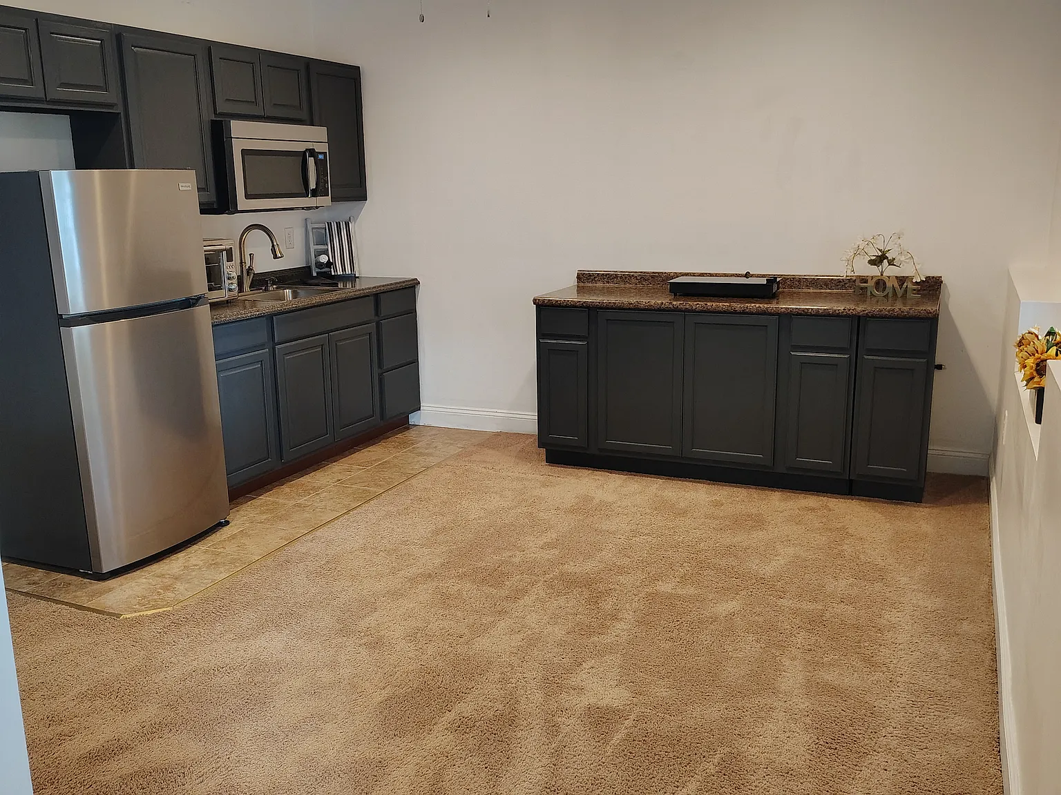 401 Stevenson Ave — Photo 2