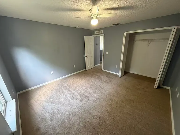 329 Chelmsford Ct — Photo 25