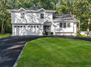 2 Bridge Branch Rd, Smithtown, NY 11787