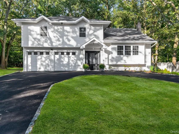 2 Bridge Branch Road, Smithtown, NY 11787