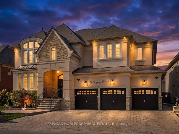 15 Degrey Dr, Brampton, ON L6P 3T6