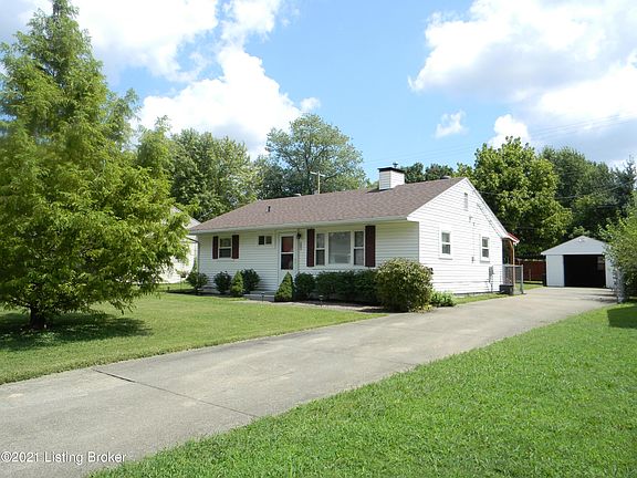 2nd image of 205 Derby Ave