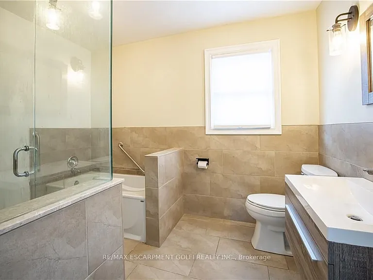 521 S Pelham Rd #UPPER — Photo 6