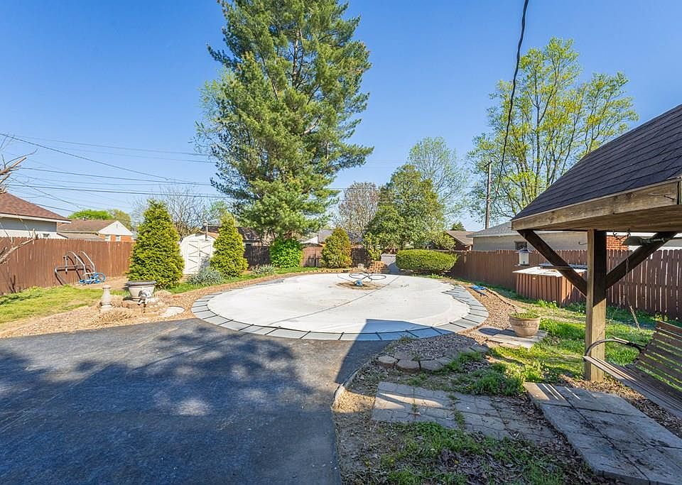 3947 Hawthorne Dr, Owensboro, KY 42303 Zillow