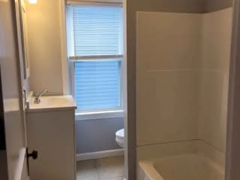 239 Grand Ave #1 — Photo 14