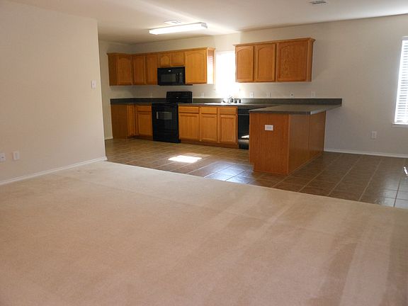 Ceramic tile flooring in kitchen, laundry, breakfast and bot