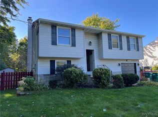 5344 Ernest Rd, Lockport, NY 14094