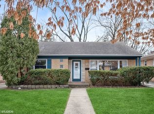 2911 Wilmette Ave, Wilmette, IL