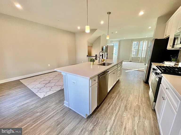 9537 Tall Oaks Rd — Photo 17