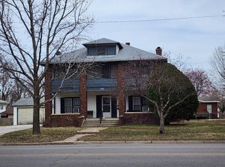 906 N Summit St #1, Arkansas City, KS 67005