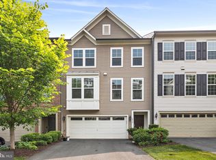 8919 Dahlgren Ridge Rd, Manassas, VA 20111