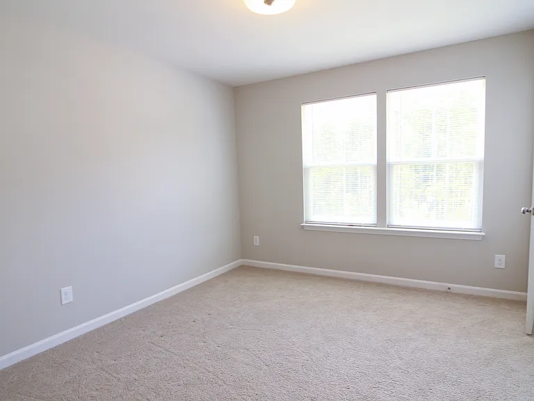 110 History Pl — Photo 11