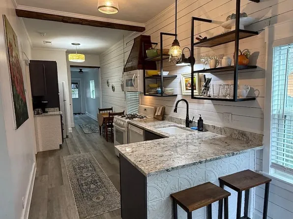 610 W La Rua St, Pensacola, FL 32501