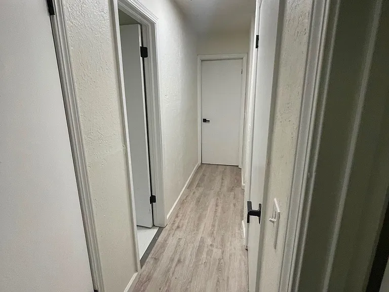 403 Butler Dr — Photo 7