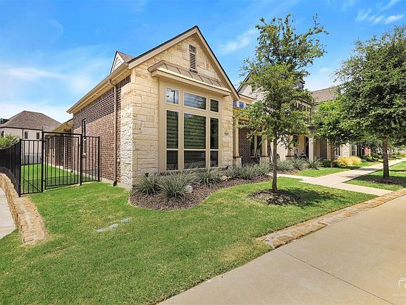 3rd image of 7909 Avondale Dr