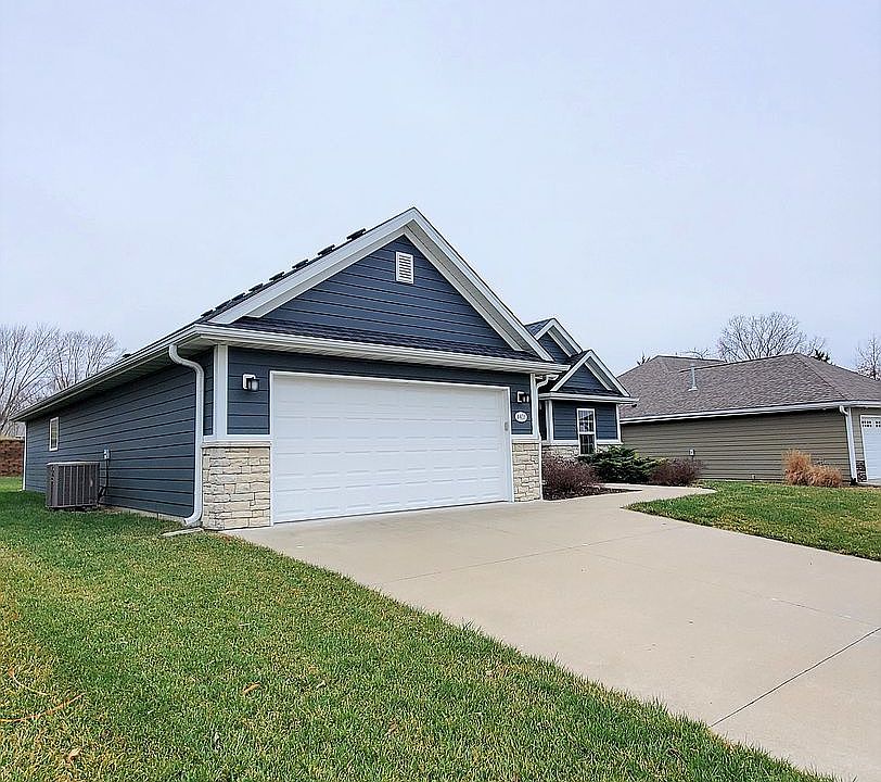2nd image of 4408 Weybridge Dr