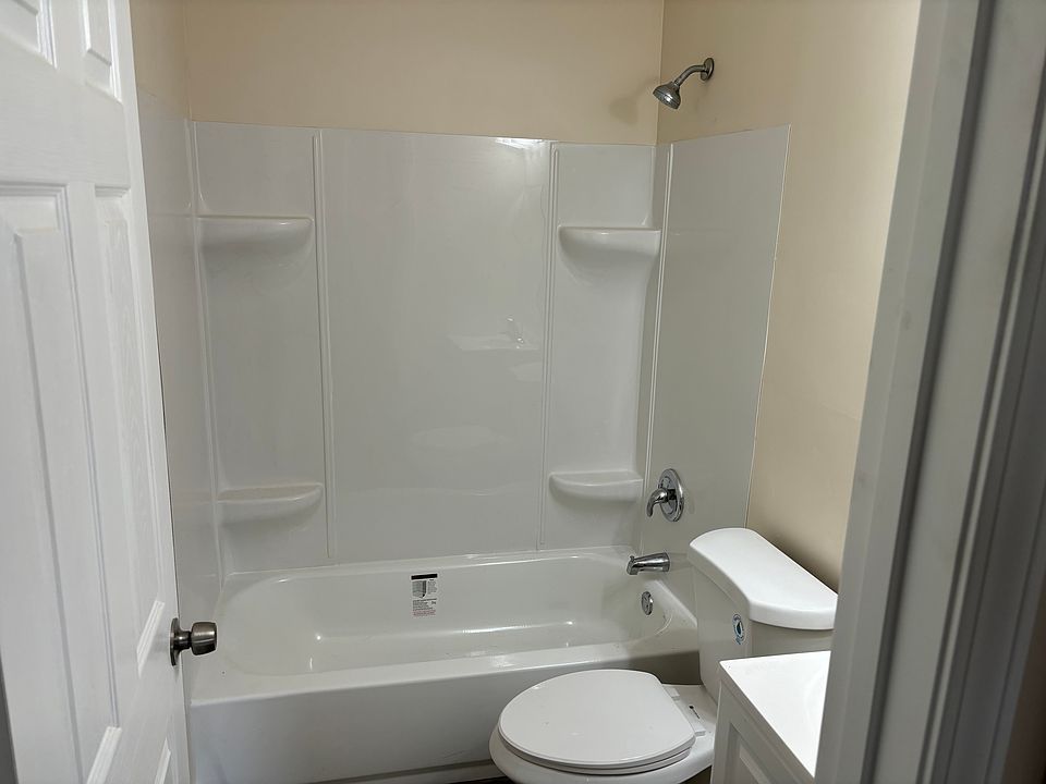 1st image of 10976 Whitehall Manor Dr #1