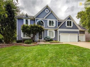 13020 Pembroke Ln, Leawood, KS 66209