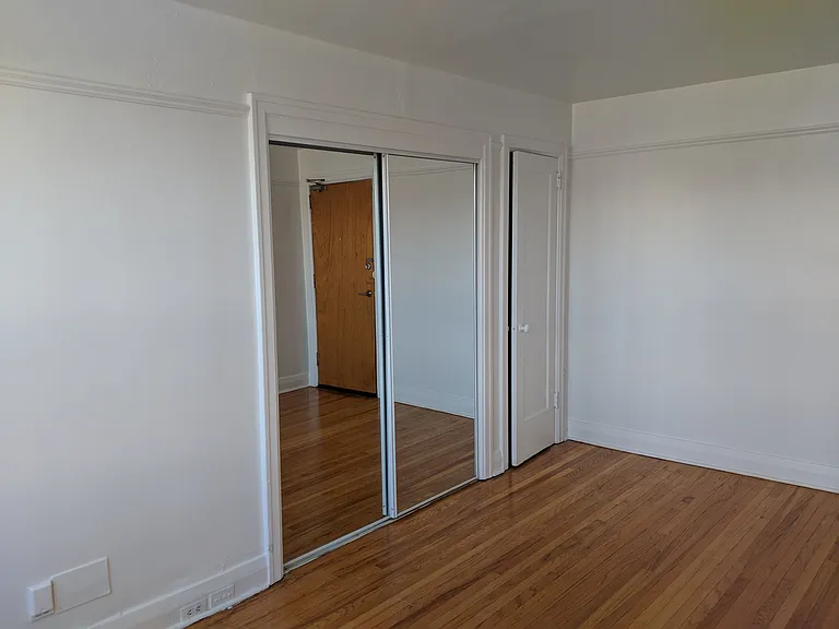 172 Vaughan Rd — Photo 10