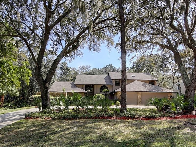 1st image of 3023 Oak Creek Dr N